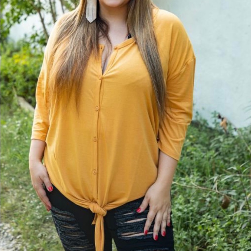 - L&B Road Trippin’ Top - Honey